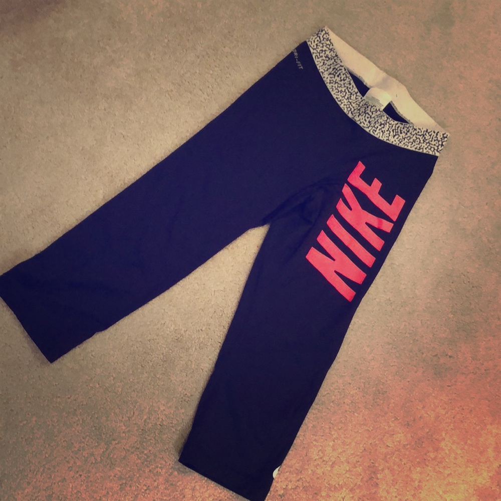 Nike dri fit Capri xs